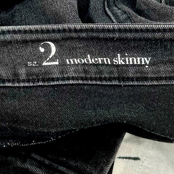 Ann Taylor LOFT Black Modern Skinny Jeans Size 2 Women's - Picture 4 of 6